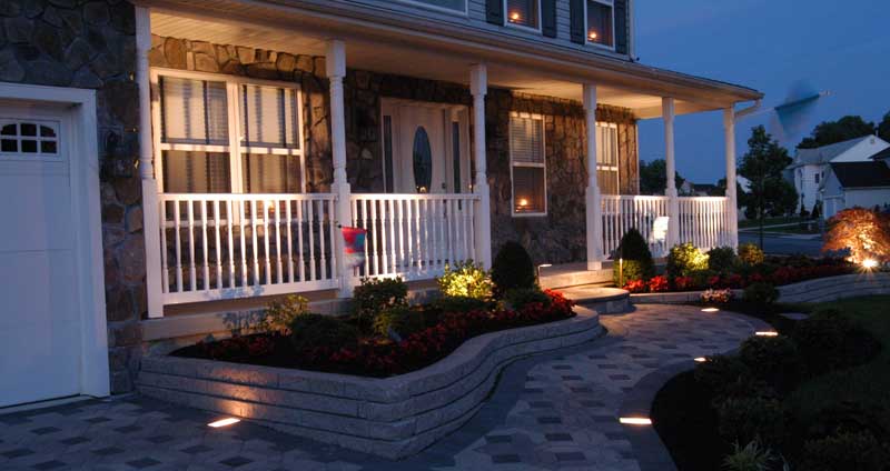 hardscape paver lighting