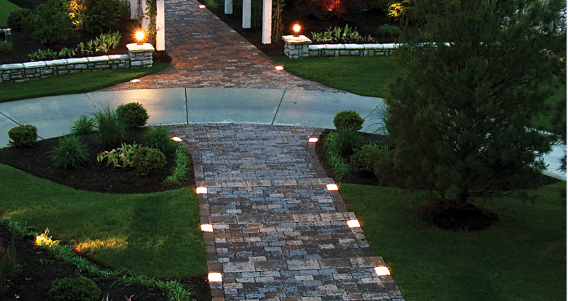 Lighted pavers deals walkway